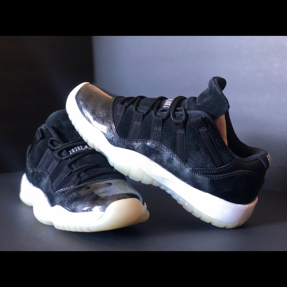 Jordan 11 Retro Low Barons
